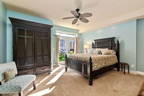 5 Schlafzimmer, Schreibtisch, Bügeleisen/Bügelbrett, kostenloses WLAN