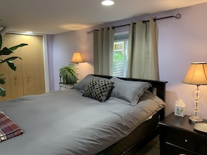 1 bedroom, iron/ironing board, WiFi, bed sheets