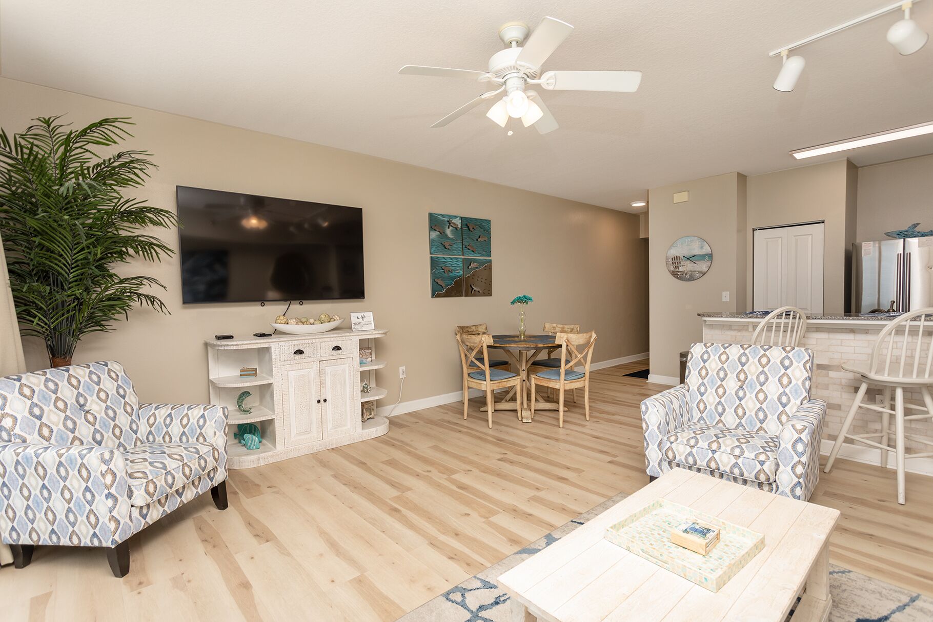 Shores of Panama 1630 - Oceanfront & Fully Renovated!