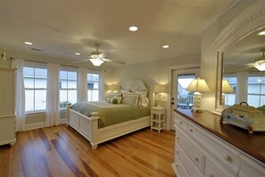 5 bedrooms, iron/ironing board, WiFi, bed sheets - Exclusive Elegance on Tybee Island -Ocean view! (Tybee Island)
