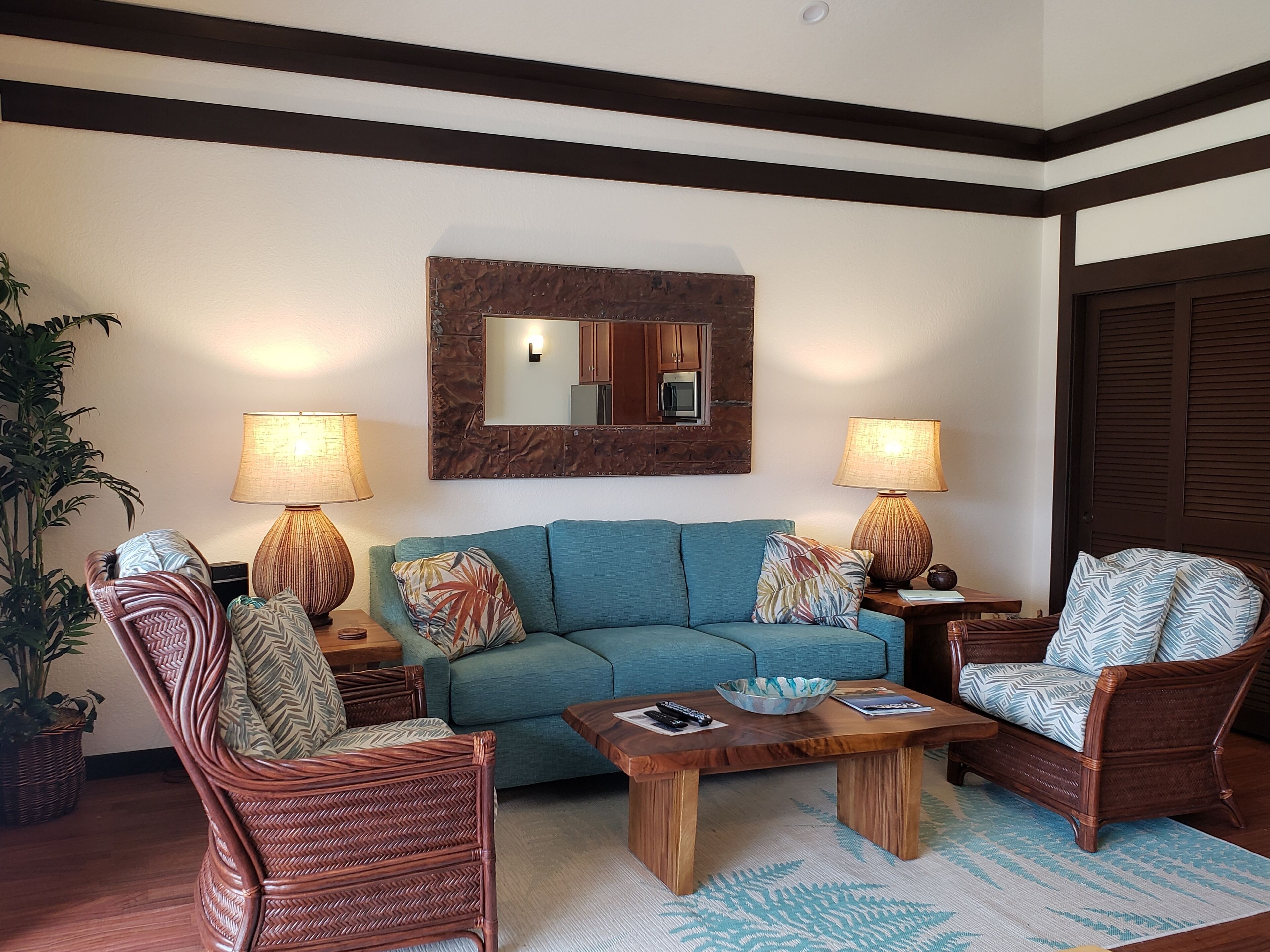 Newly Remodeled Kiahuna Ocean View Condo Close to the Beach!