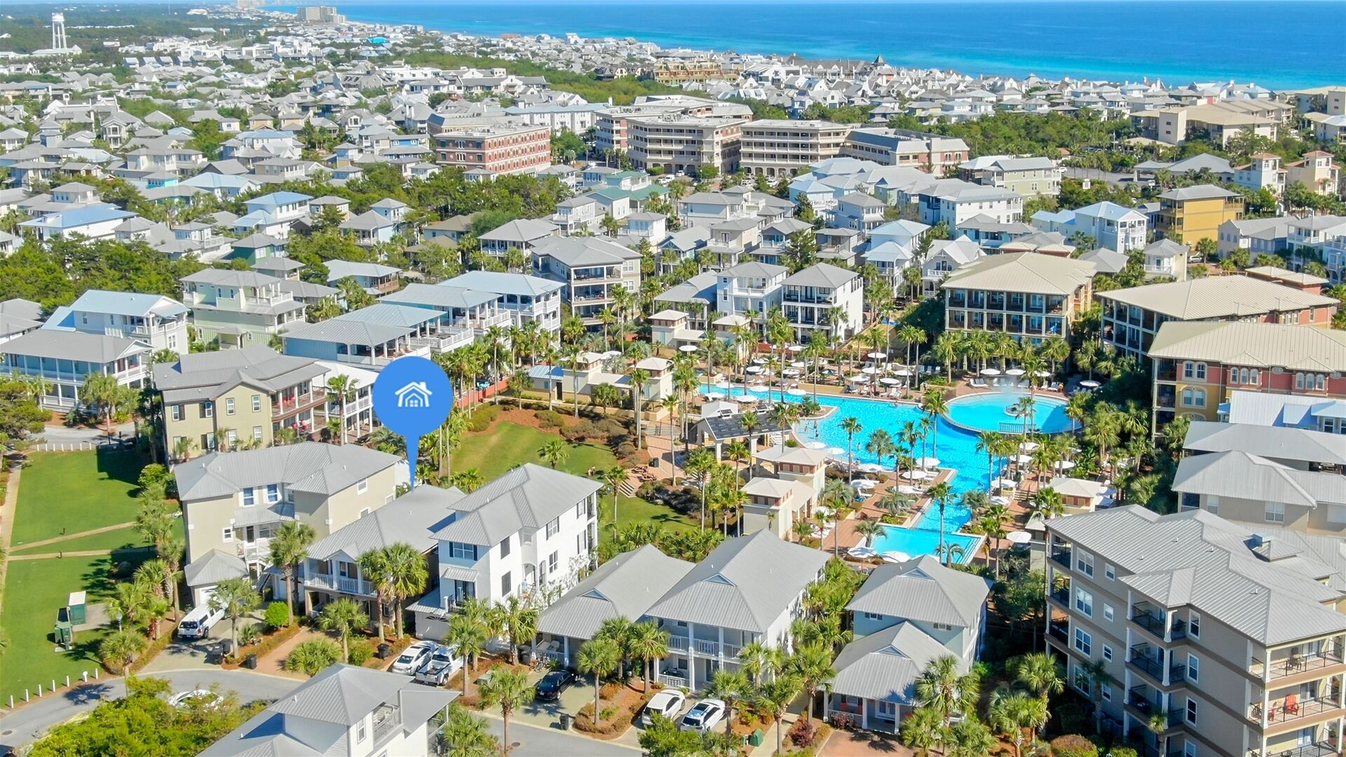 Luxury 30A Vacation Rental House on Lagoon Pool + FREE Bikes "Emerald Escape" 