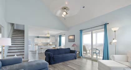 "Buck Stops Here" - Pet Friendly 2nd Row Home, 4 Bedrooms / 2 Bathrooms