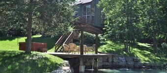 Secluded Wooded Retreat 6- BR, W/Pond, Hot Tub, Sleeps 12+!!