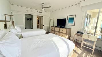 1 bedroom, in-room safe, desk, iron/ironing board