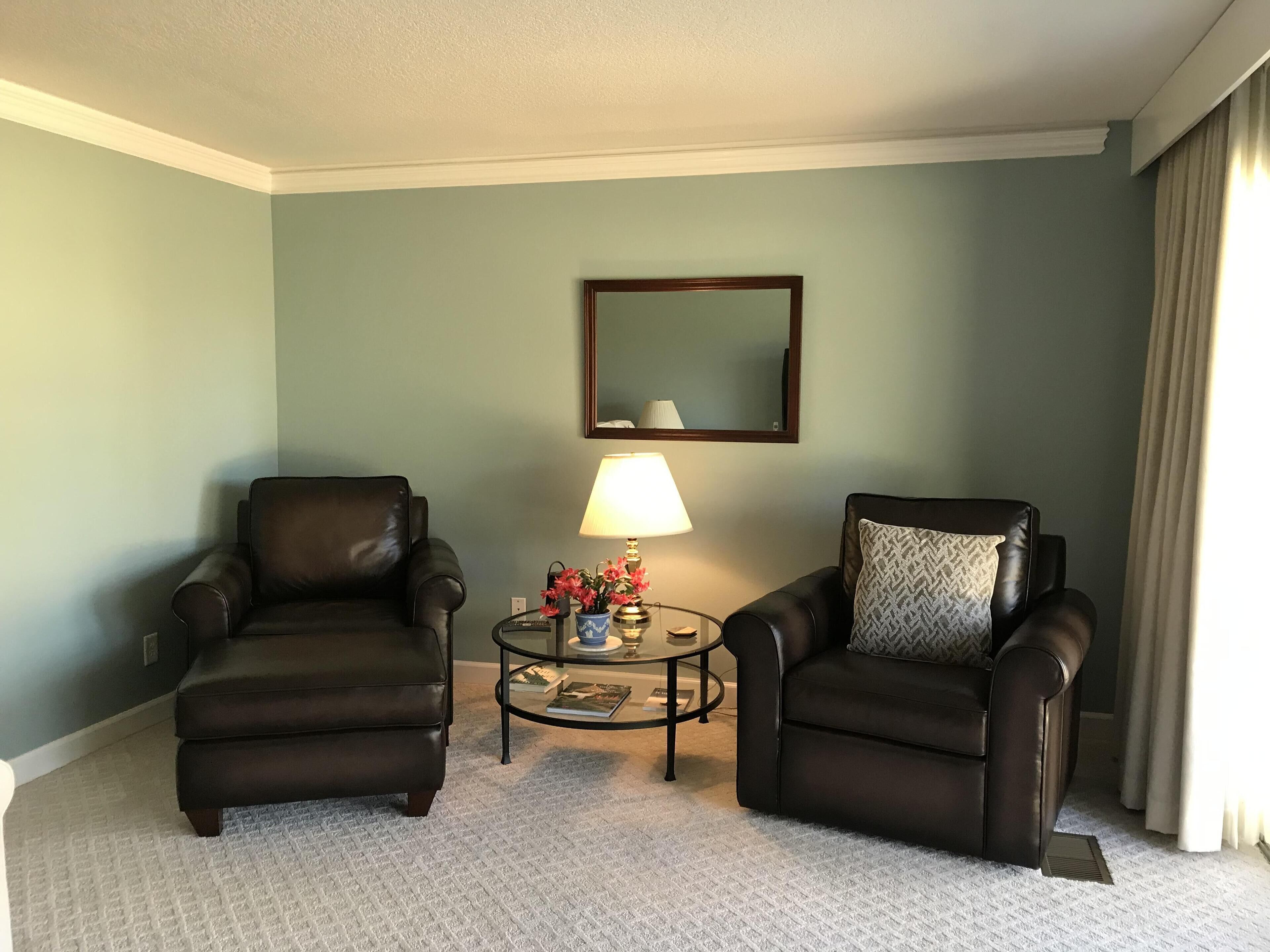 Stunning 1 Bedroom condo on River Golf Course Ninth Hole.