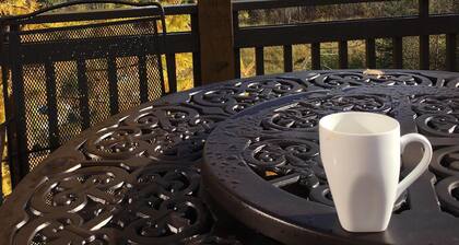 Spectacular Top Floor 2 Br W/ Hot Tub and Panoramic View