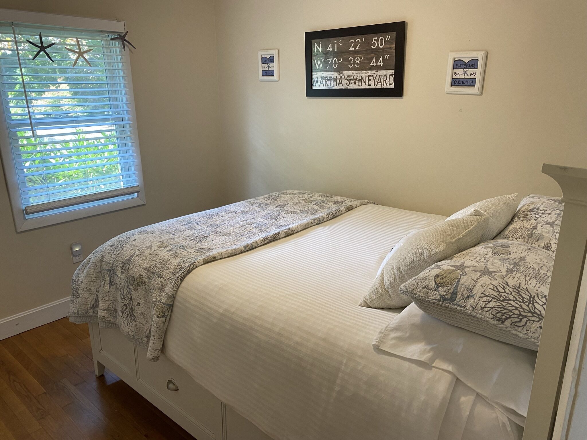 Charming Lewis Bay Beach Rental