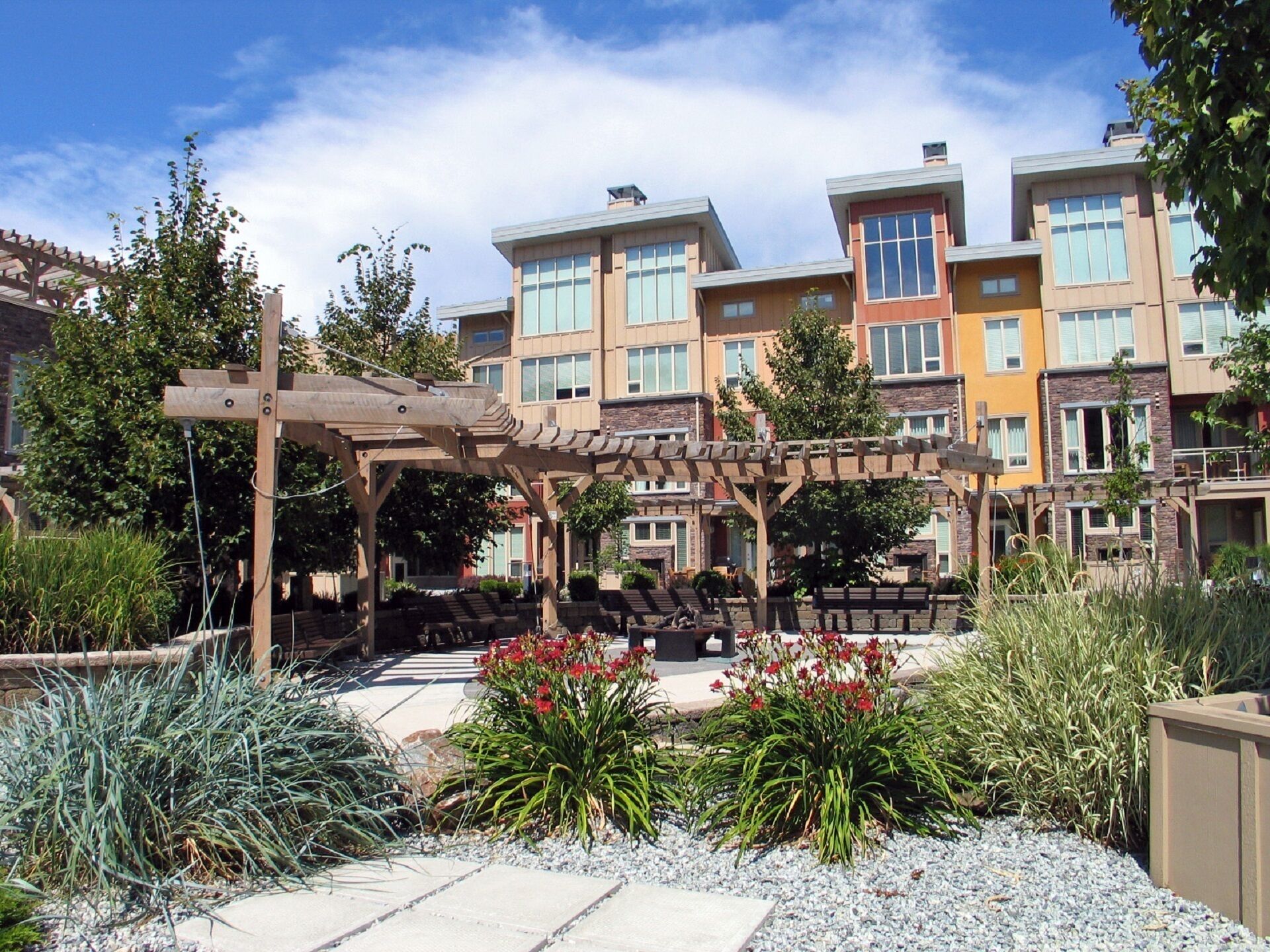 Lakefront Living in beautiful Okanagan