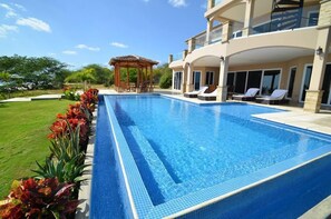 Pool - Altos De Colorado-8000 sq ft Beachfront Luxury Surfing Estate (Hacienda Iquana)