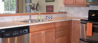 Ski-in, Ski-Out Silver Star Unit on the Knoll