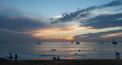 frente a la playa bella suite para 4 a $ 45 por noche por persona