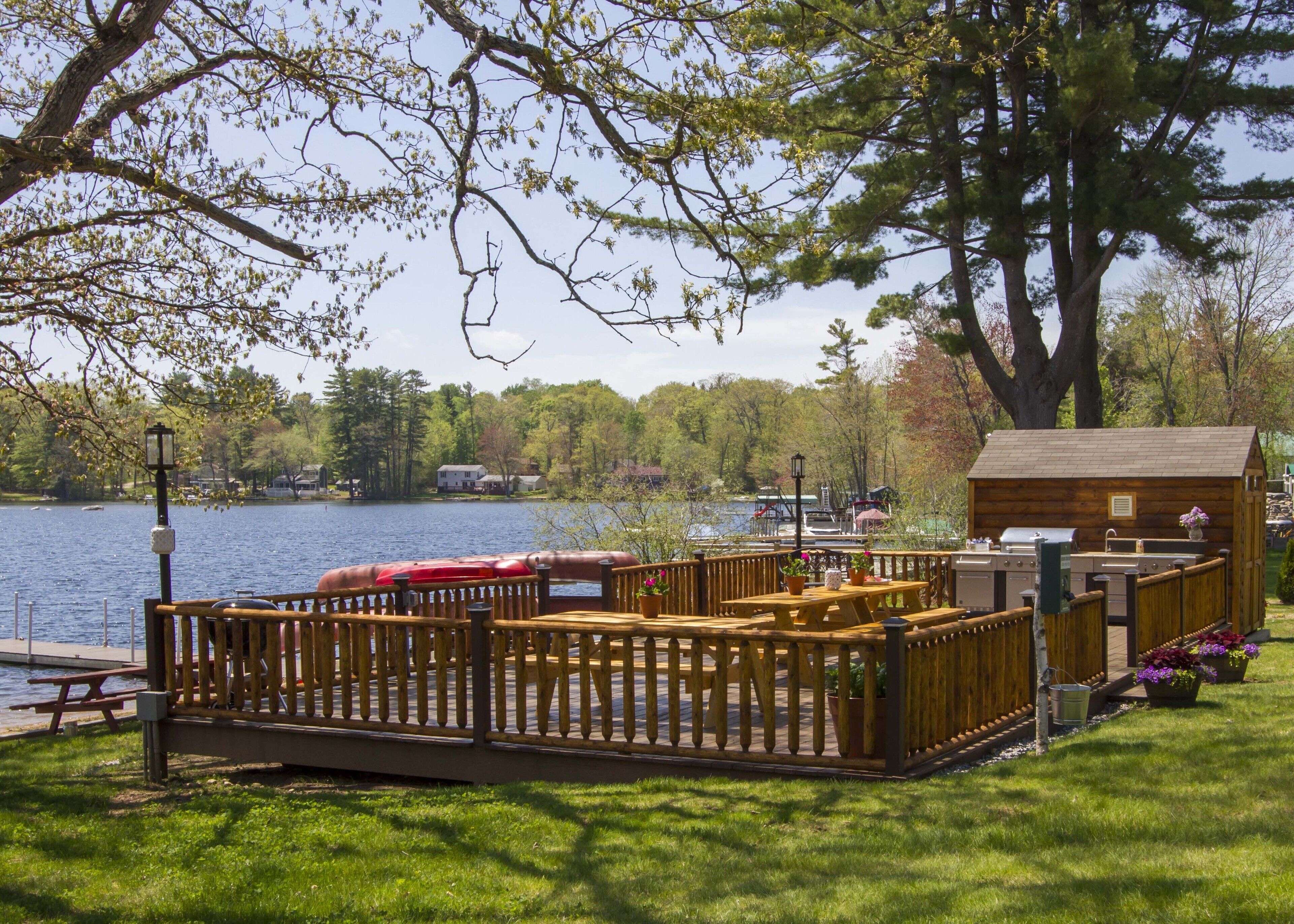 10 Best Lakefront Cabins Near Lake Winnipesaukee, New Hampshire