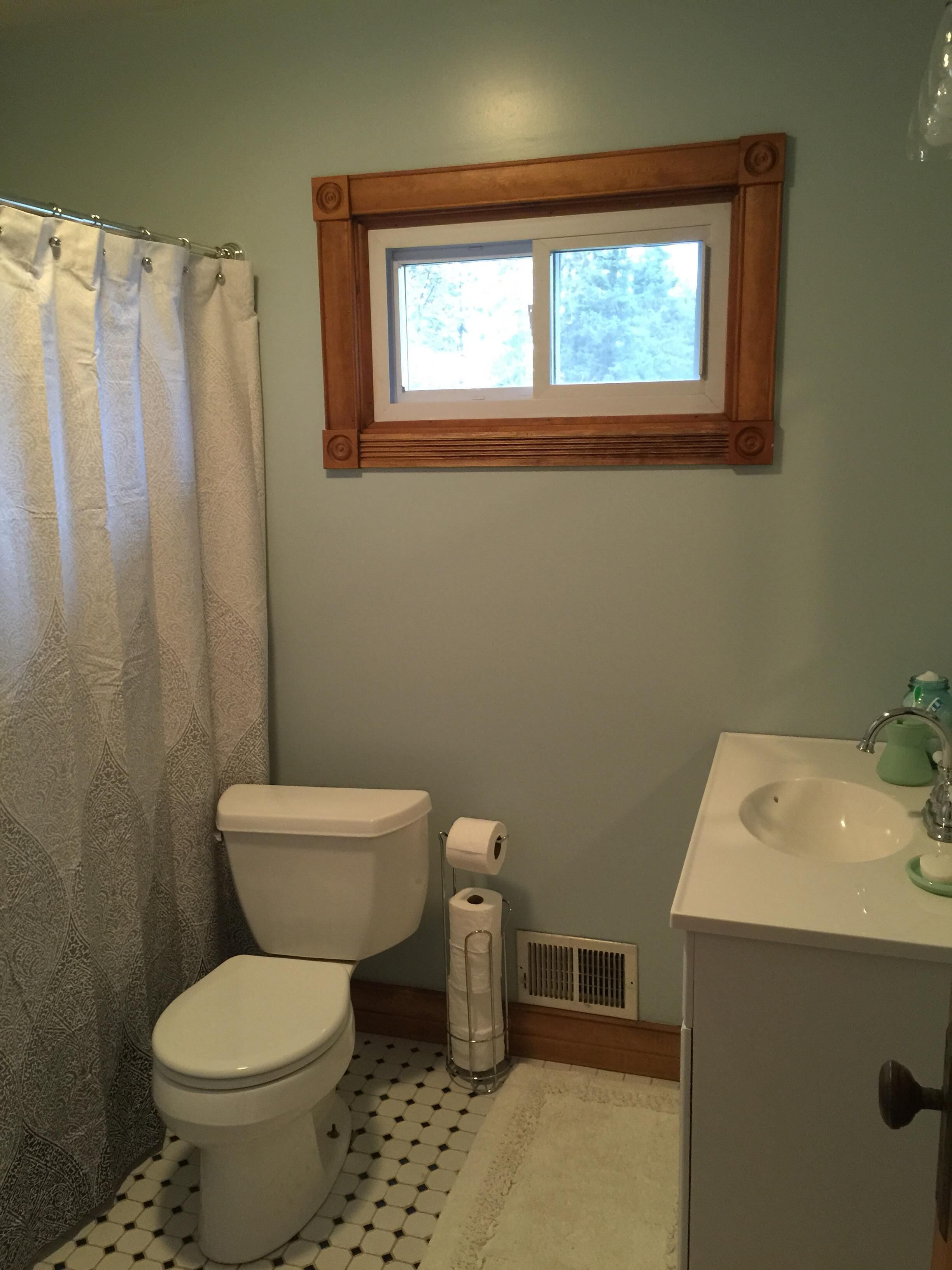 Perfect hub for winter/summer fun! Beautiful 3,000 sf 5/3 Open Concept Farmhouse