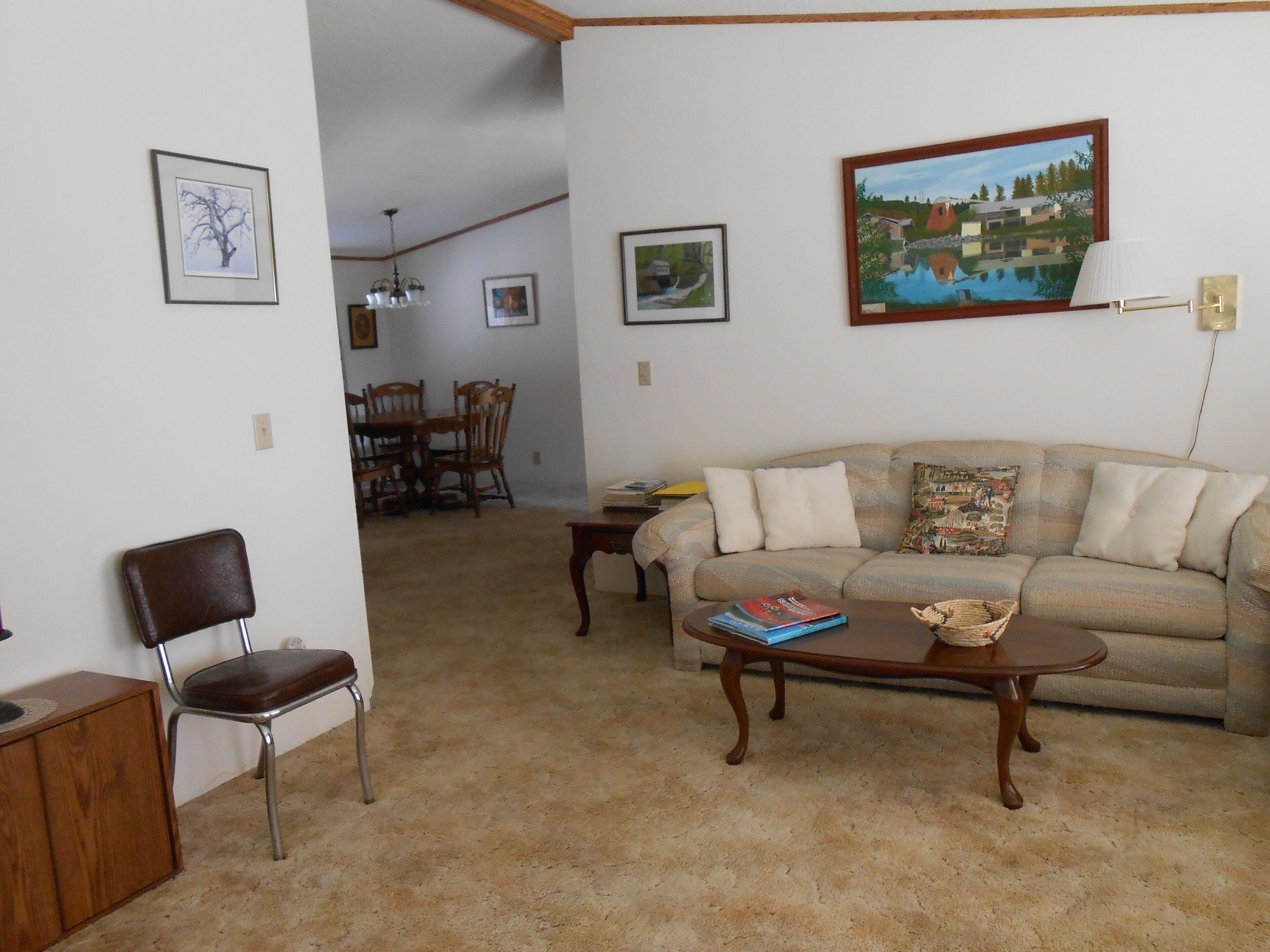 Lakeside Family Home on Cranberry Farm!