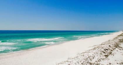 Beautiful Sandestin® Home! 6-Seater Golf Cart! 5 Bikes! Resort Pool Access - Bea