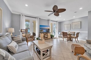 TV, DVD player, books, stereo