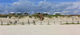 The Beachside - Banyan Beach, Ocean View & Short walk to Beach