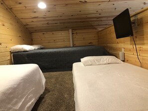 WiFi, bed sheets