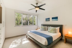 3 chambres, fer et planche à repasser, accès Internet, draps fournis