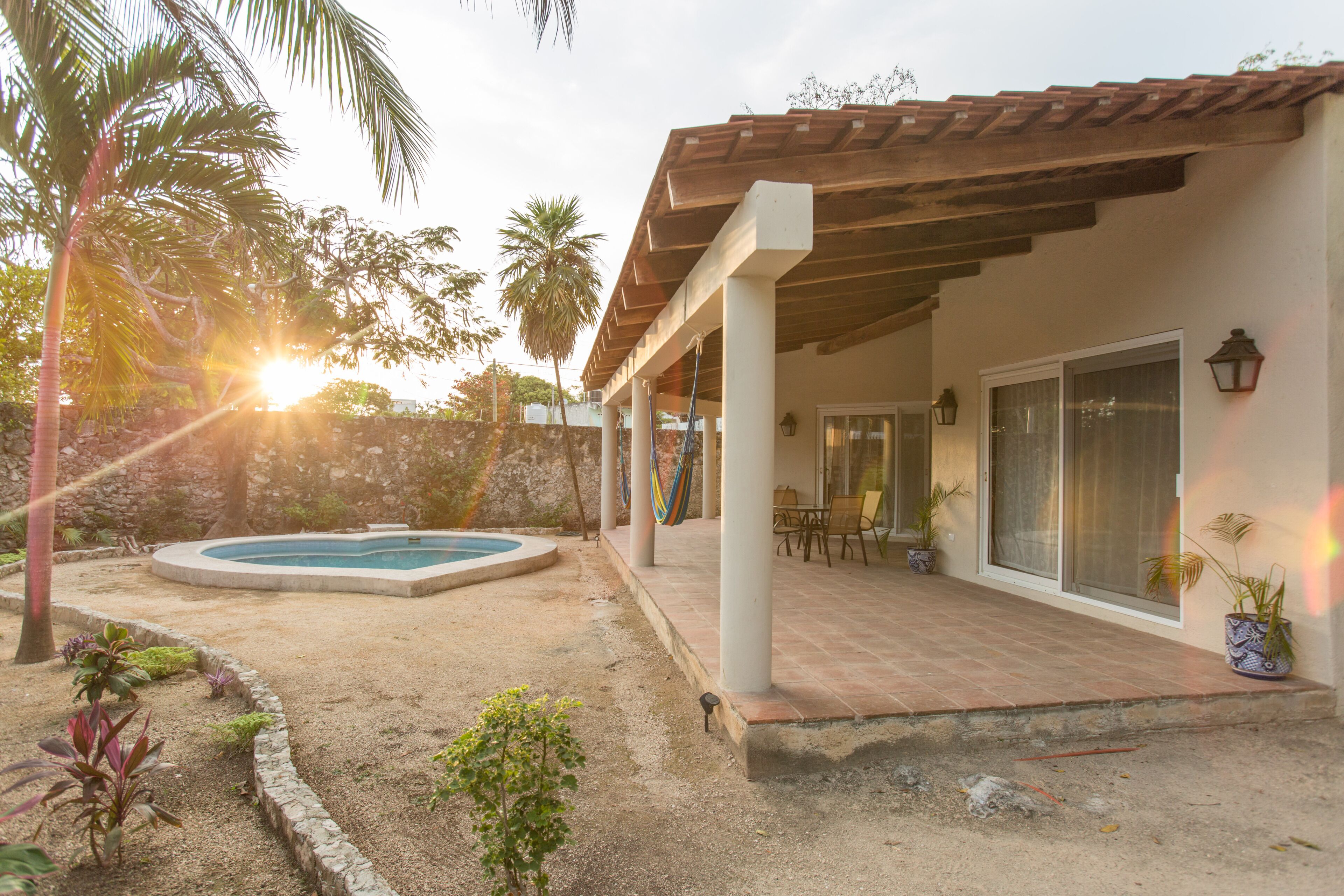Perfect for your stay in Tulum! 2 Bedroom 2.5 Bath, Private Parking/Pool