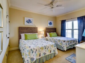 2 bedrooms, iron/ironing board, free Internet, bed sheets