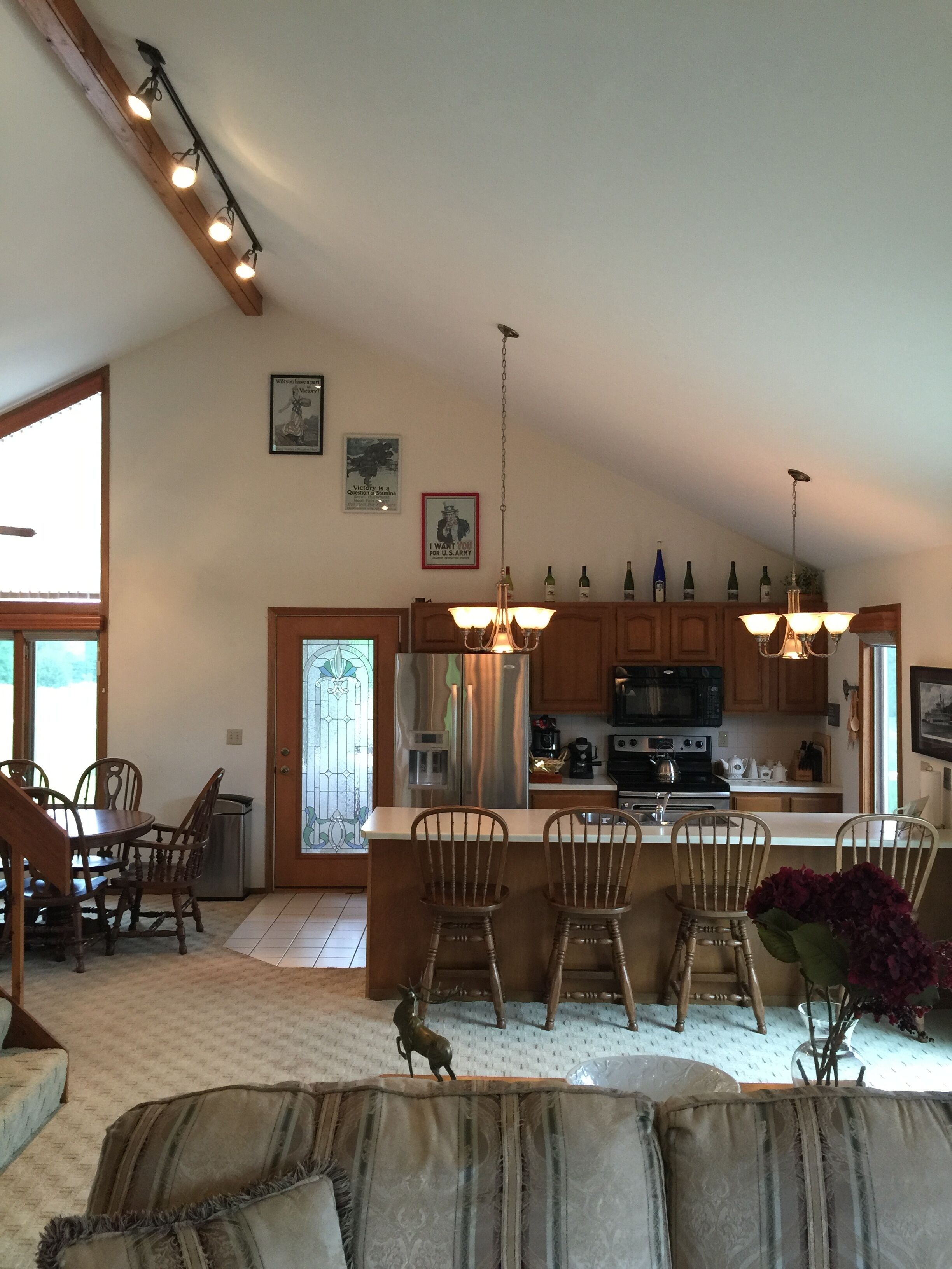 Family Friendly Home In The "Galena Territory"