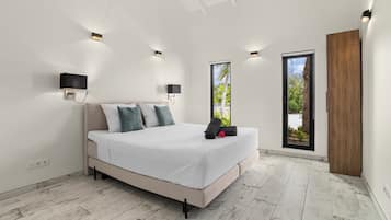 6 bedrooms, iron/ironing board, travel cot, free WiFi