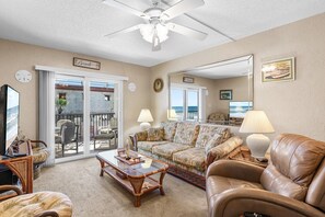 Smart TV, DVD player, books