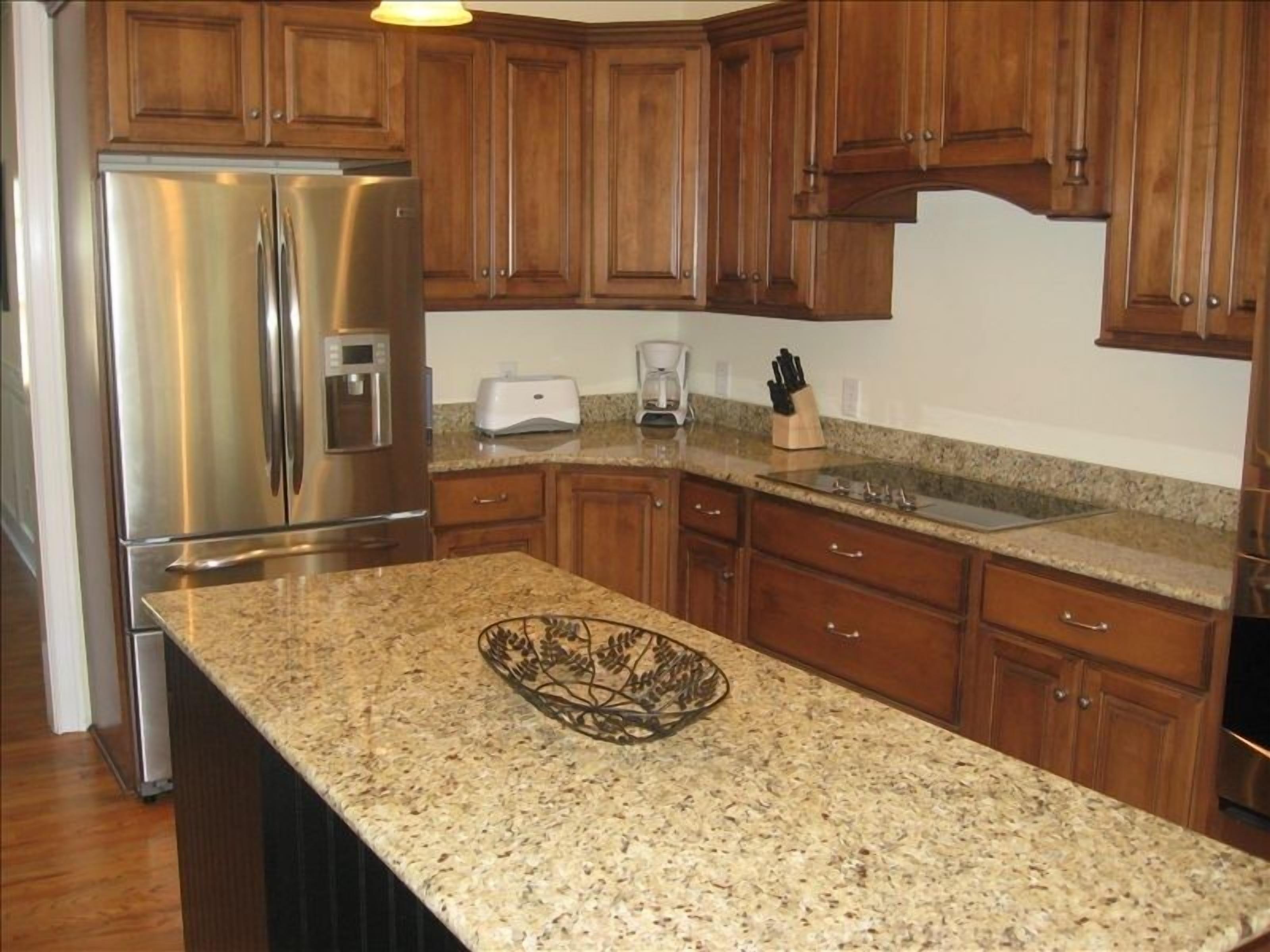 3,100+ Sq. Ft, 12 Beds, Gourmet Kitchen, Foosball/Shuffleboard