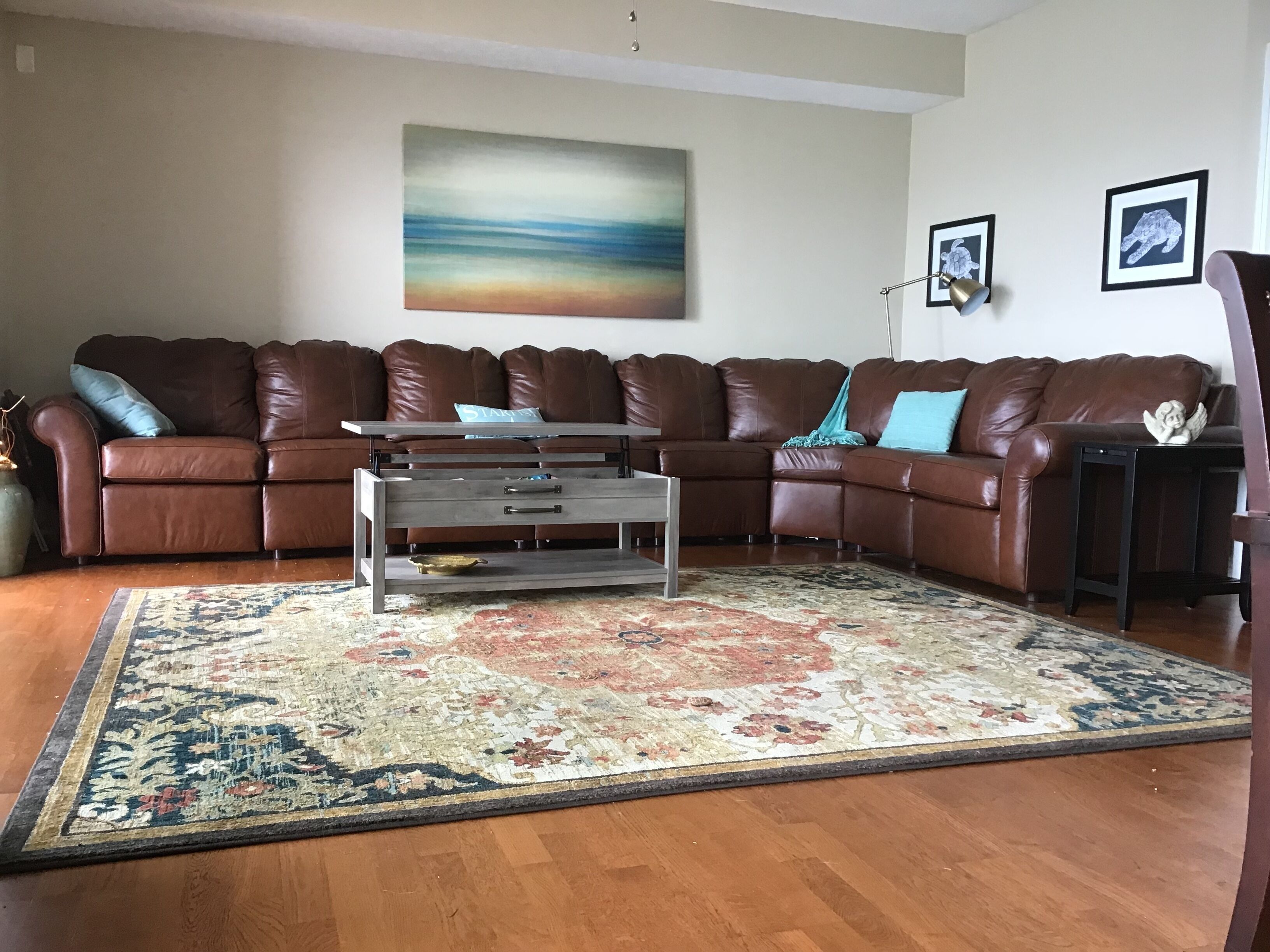 LUXURY 3 BR/2BA LAKEFRONT CONDO  OCT/NOV. RENT 2 NITES GET 3RD FREE