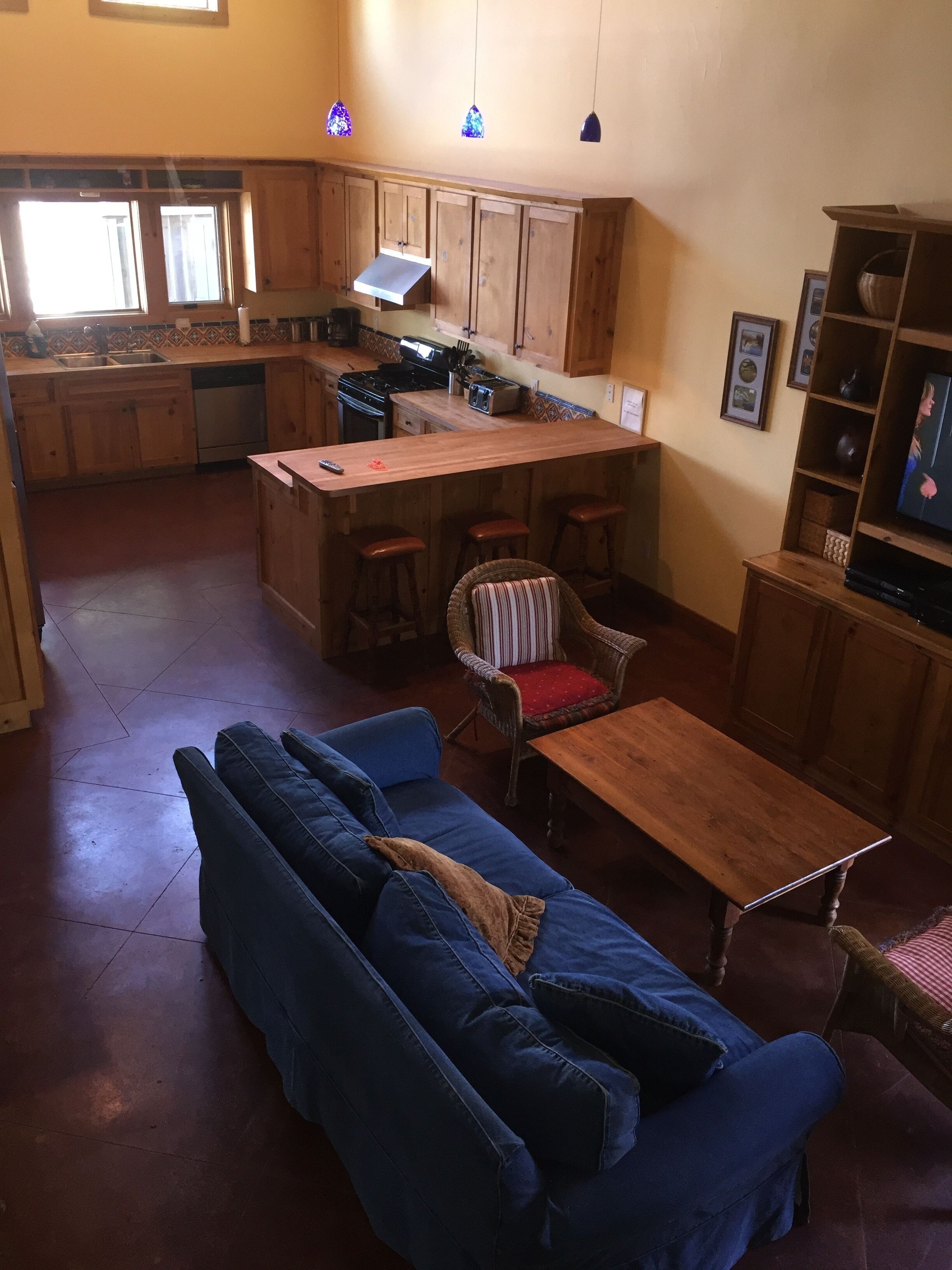 On The Water In Arroyo City - Sleeps 8 (Max. occupancy)