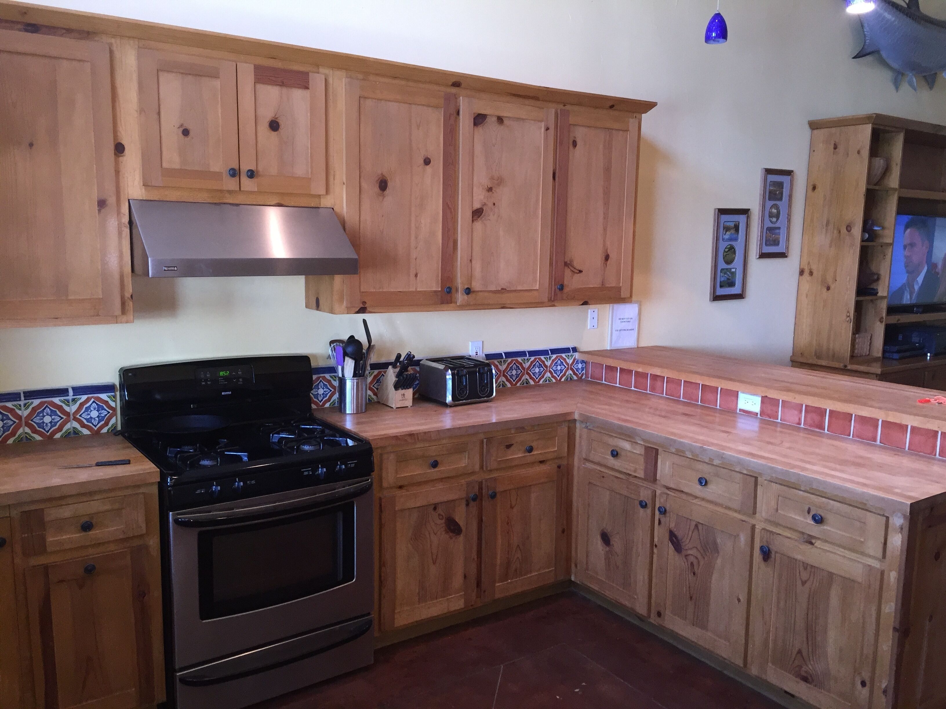 On The Water In Arroyo City - Sleeps 8 (Max. occupancy)