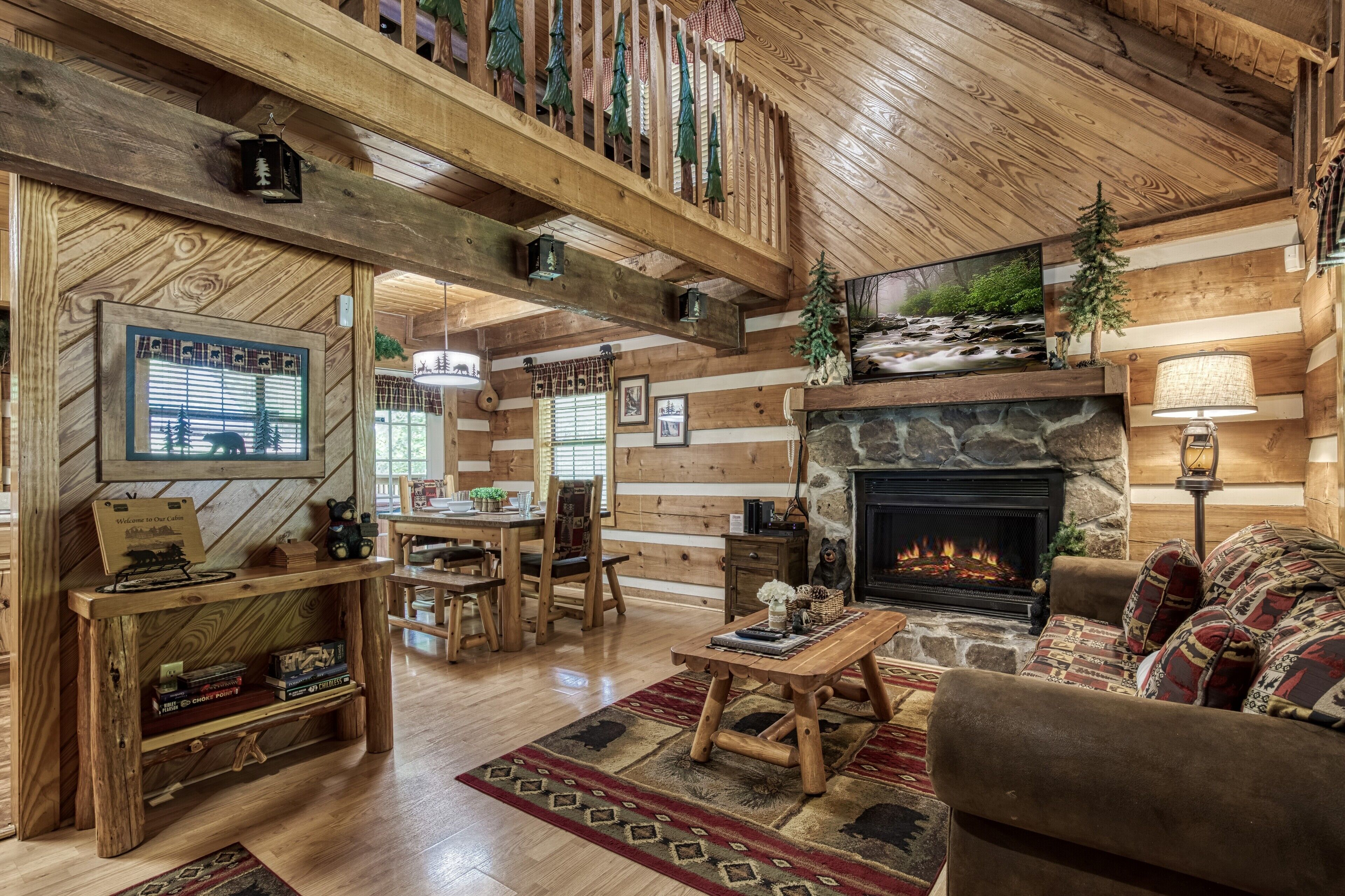 Fernseher, Kamin, Videospiele, Tischfußball