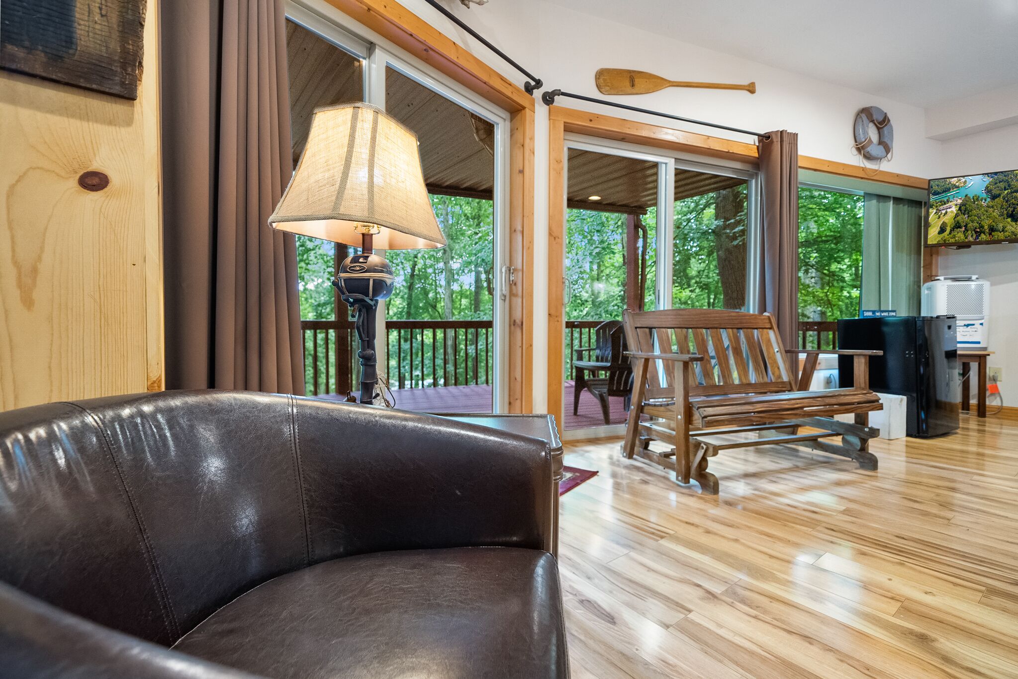 智能电视、电子游戏、立体声音响