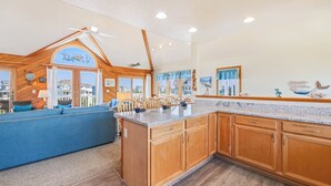 Interior - Oceanview Home w/ Pool, Hot Tub, Game Room, Home Theater, and Easy Beach Access (Waves)