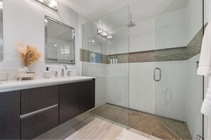 Shower, hair dryer, towels, soap - The Compound: 2 Houses, 6 BR/4BA, Pool, Spa, Ping Pong, Pool Table, Events! (Indio)
