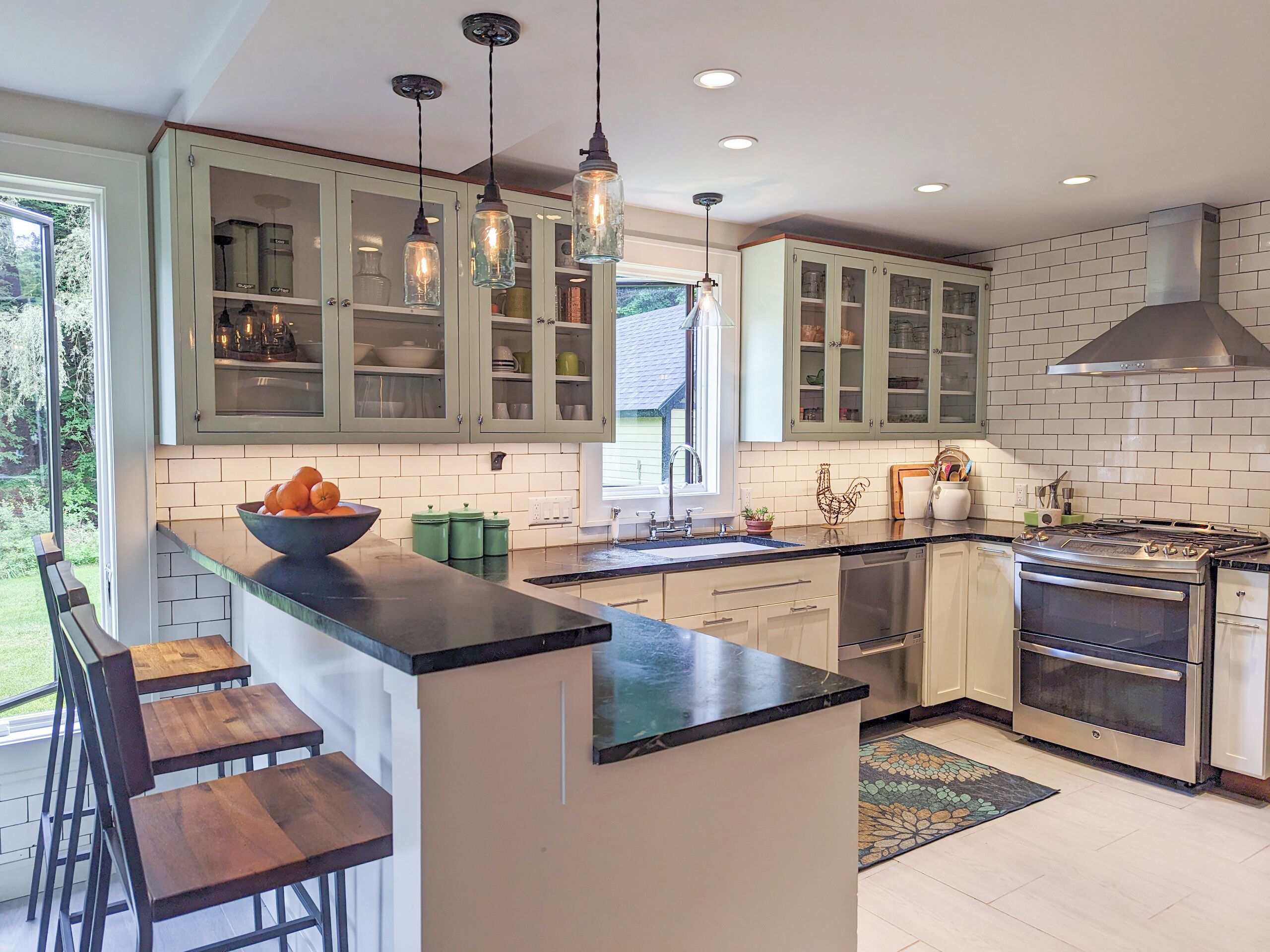 Stream side Victorian Charmer,  with Cedar Hot Tub , outdoor shower, large deck.