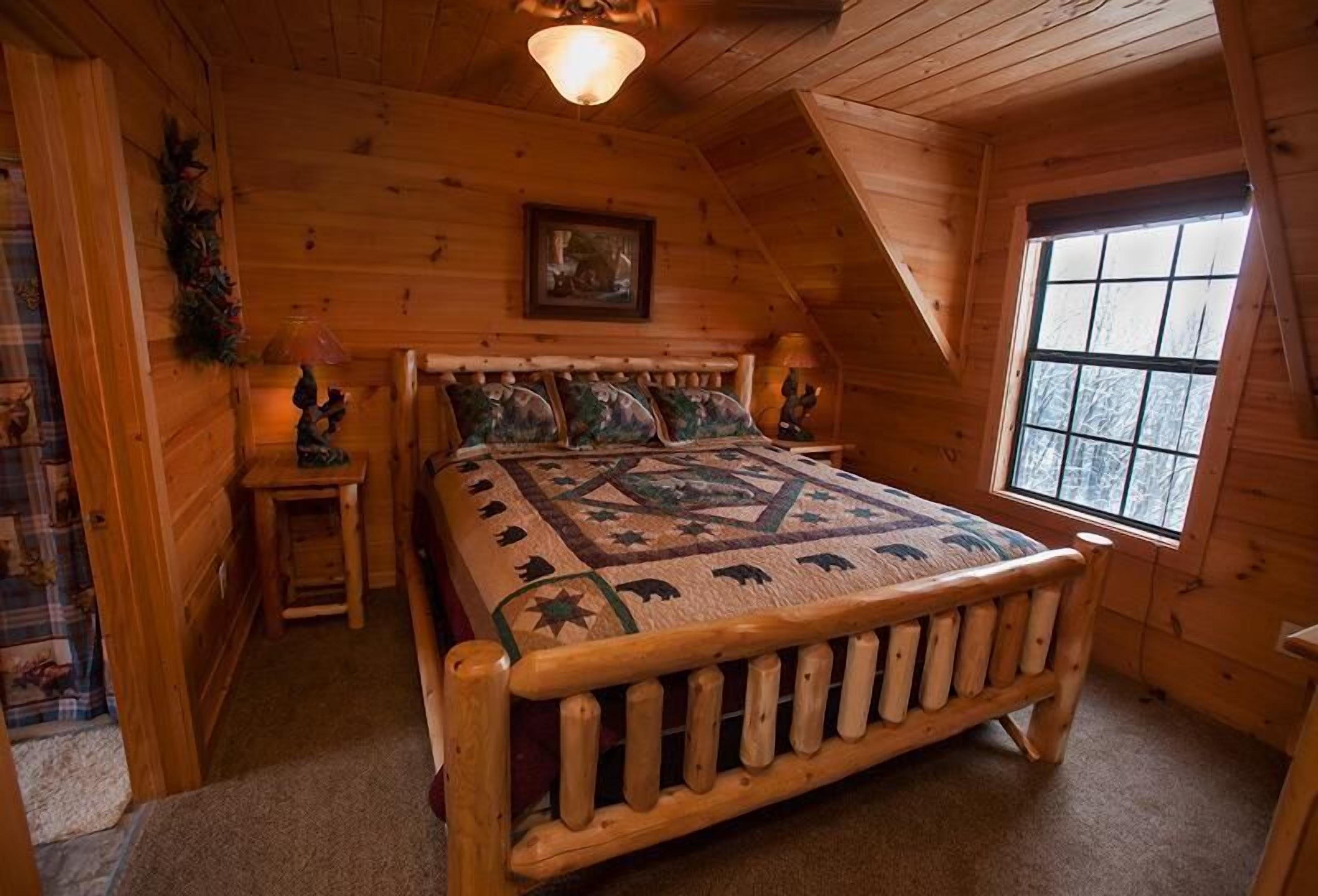 Mountain Bearadise in Pigeon Forge #unforgettable 4BR w/ Gameroom, Views & Full Theater!