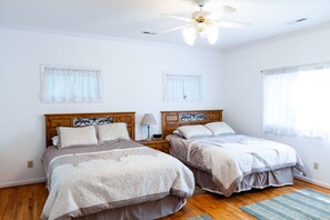 5 室のベッドルーム、アイロン / アイロン台、WiFi (無料)、ベッドシーツ