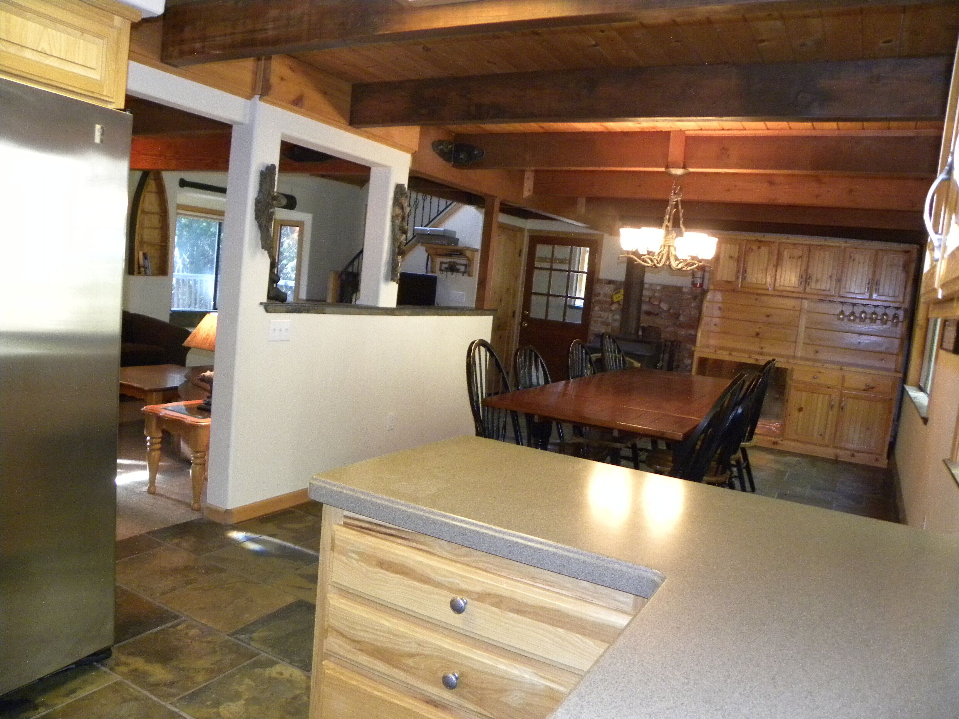 Mountain Chalet On 6 Acres On Mt. Shasta