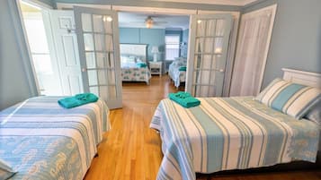 6 Schlafzimmer, BĂŒgeleisen/BĂŒgelbrett, WLAN, BettwĂ€sche