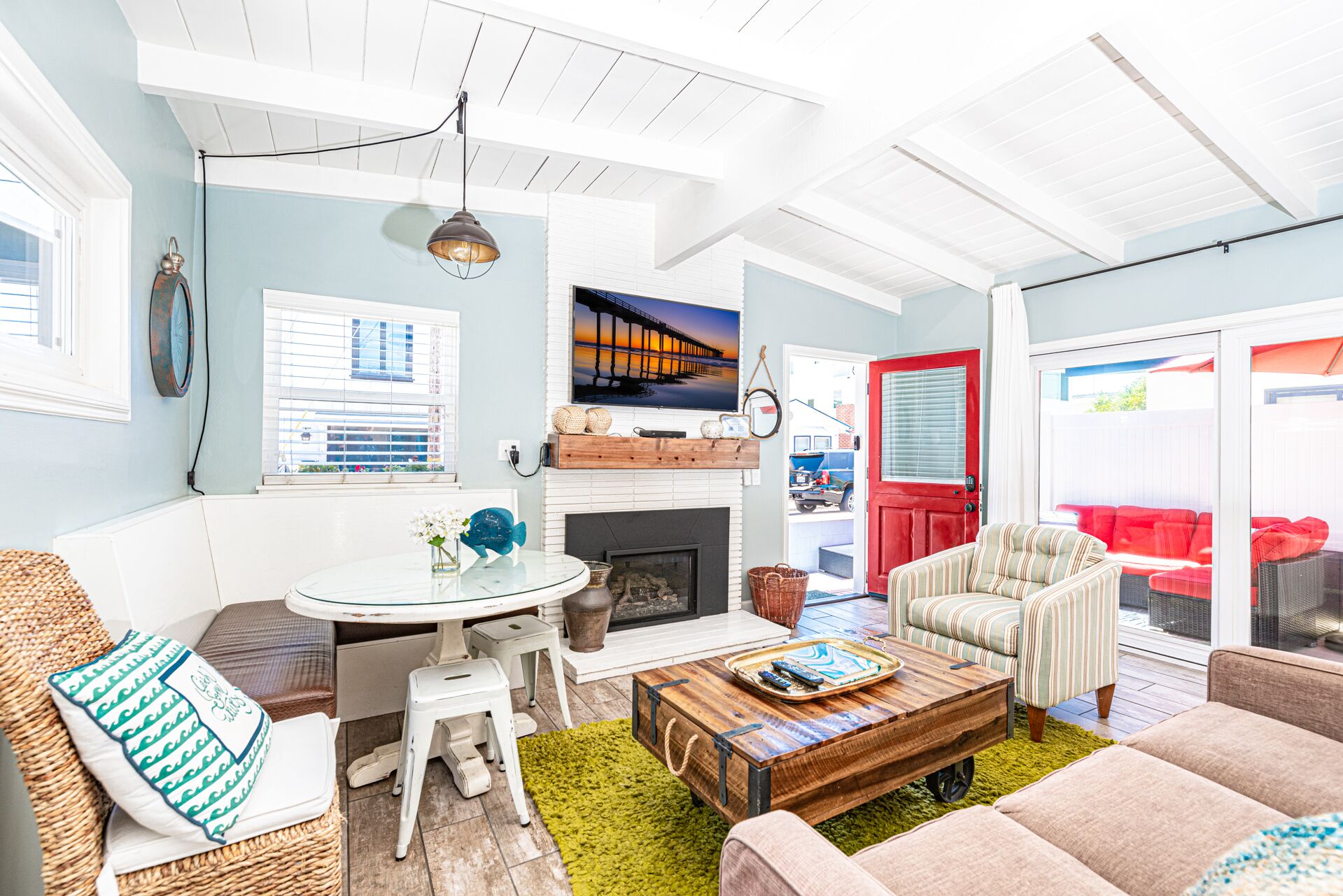 Cappy's Cottage is a Local Treasure | Darling Details | Quiet Neighborhood | Includes AC!
