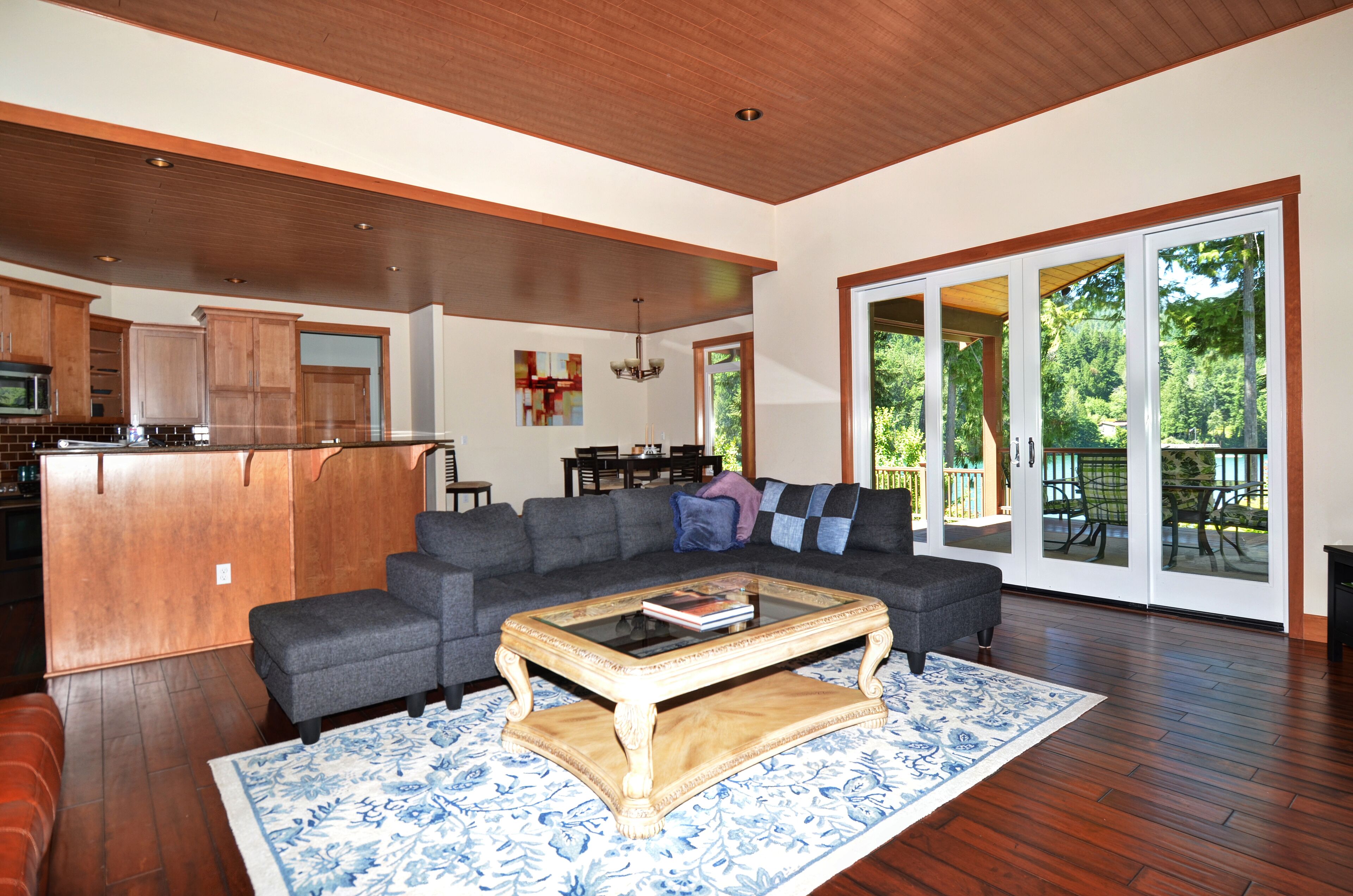 Elegant, Spacious, Private, Waterfront Hood Canal Home