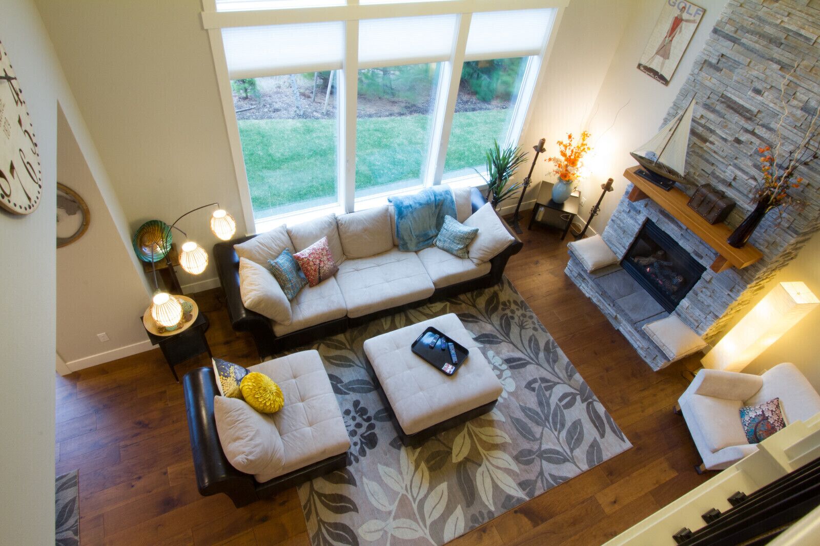 Stunning 4 bed 3 Bath New Home walkable 3/4 mile to Beach & 1/2 mile to Town!