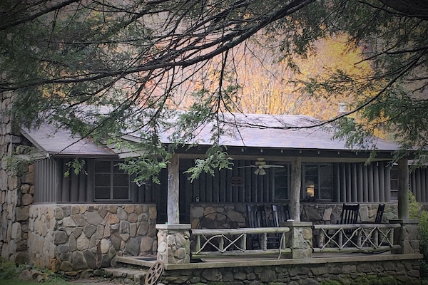 Waterstone Cottage