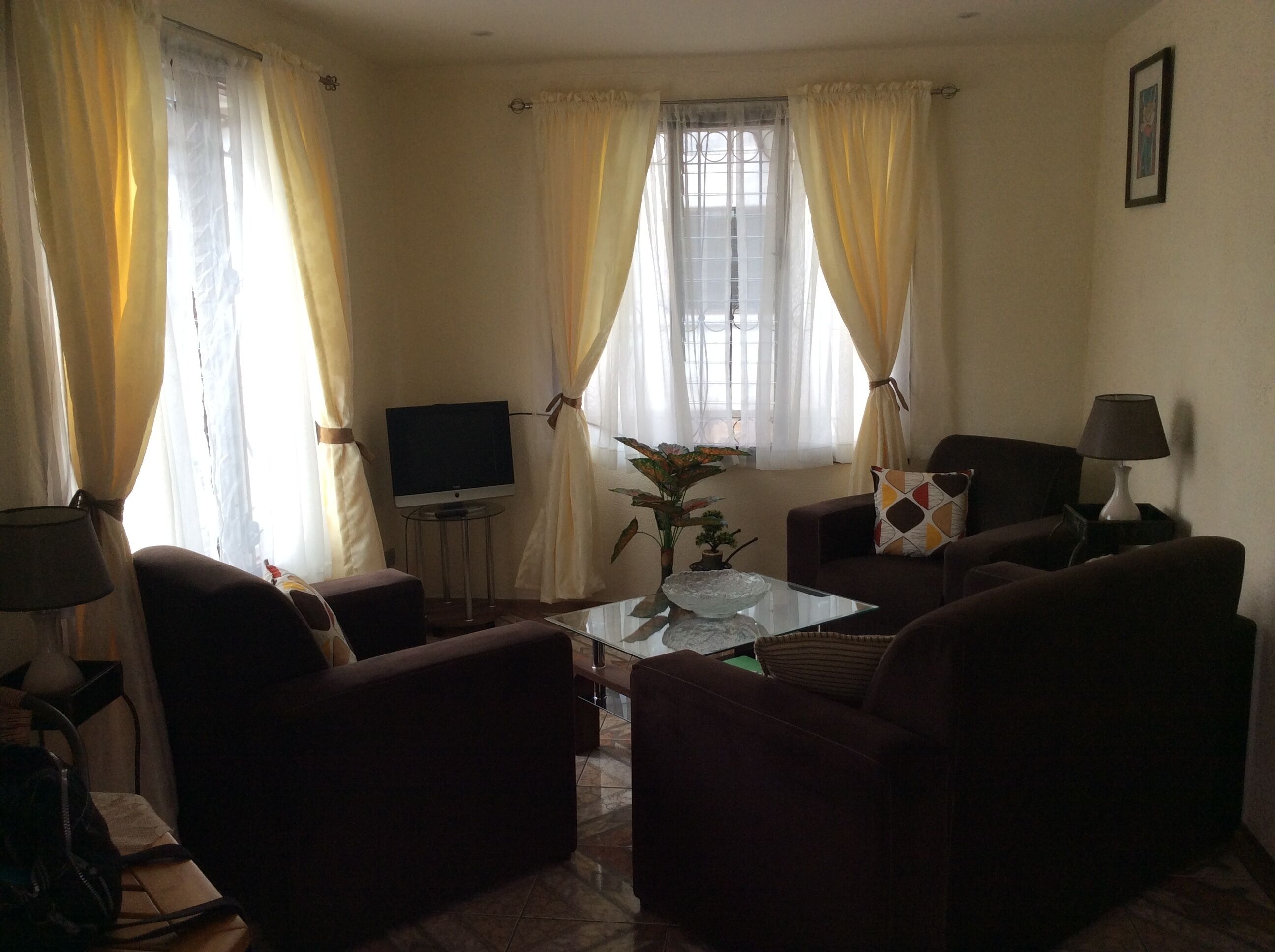 A charming house surrounded by beautiful nature. Cosy, WiFi & fully equipped.