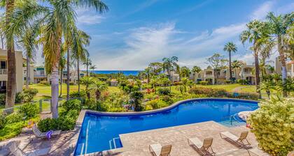 Featured on A&E's Vacation Rental Potential! Luxury Family Condo! AC and Pool!