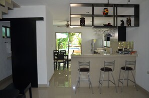 お食事