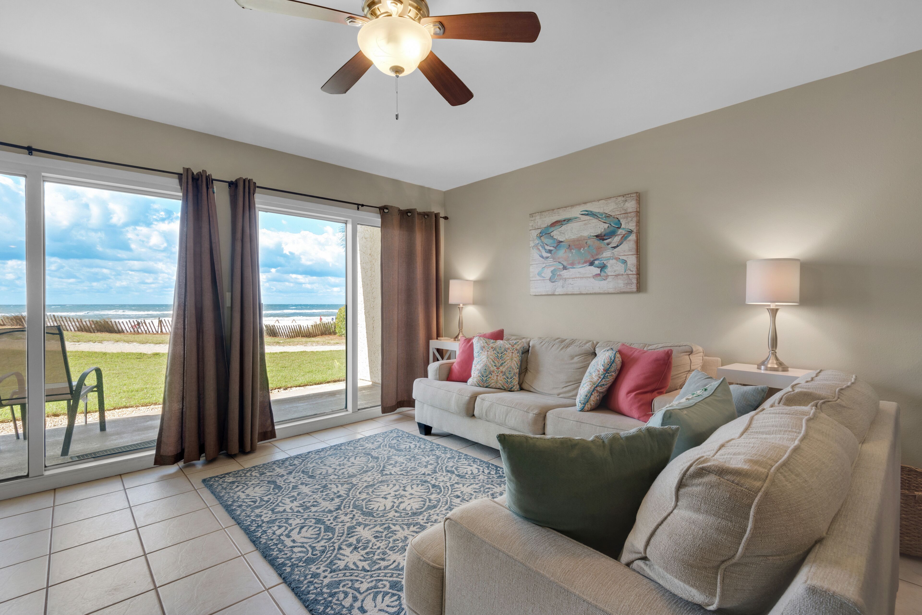 Destin, FL ONE bedroom BEACHFRONT condo w/POOL & GROUND FLOOR! Windancer 106